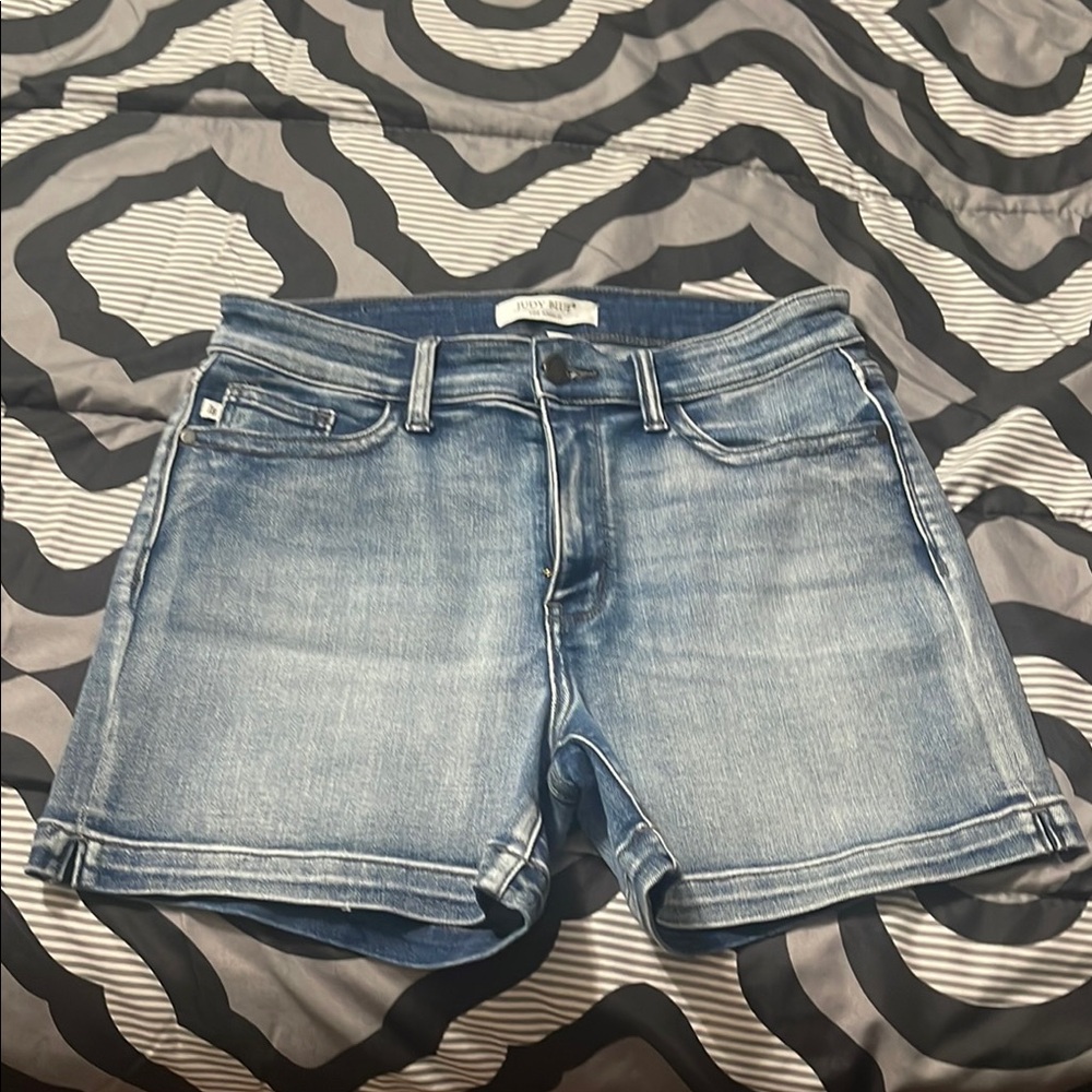 Judy Blue Jean Shorts Blue Distressed Cut-Off